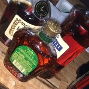 Meet your Posher, Jay